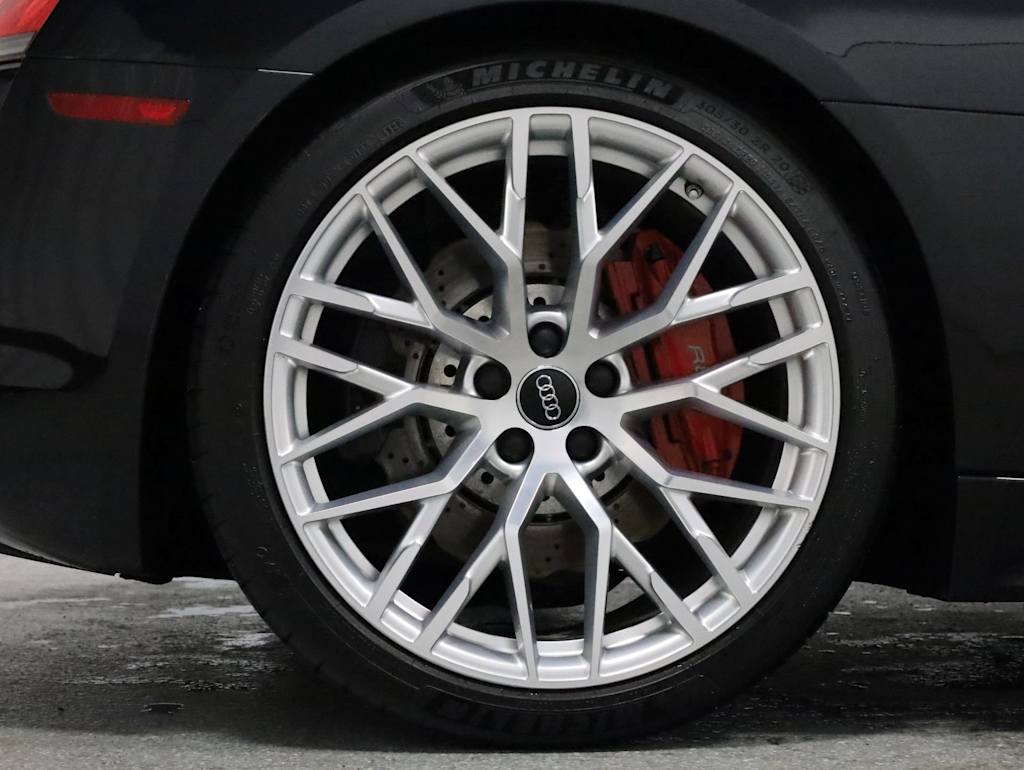 Thumbnail: 2017 Audi R8 - 37
