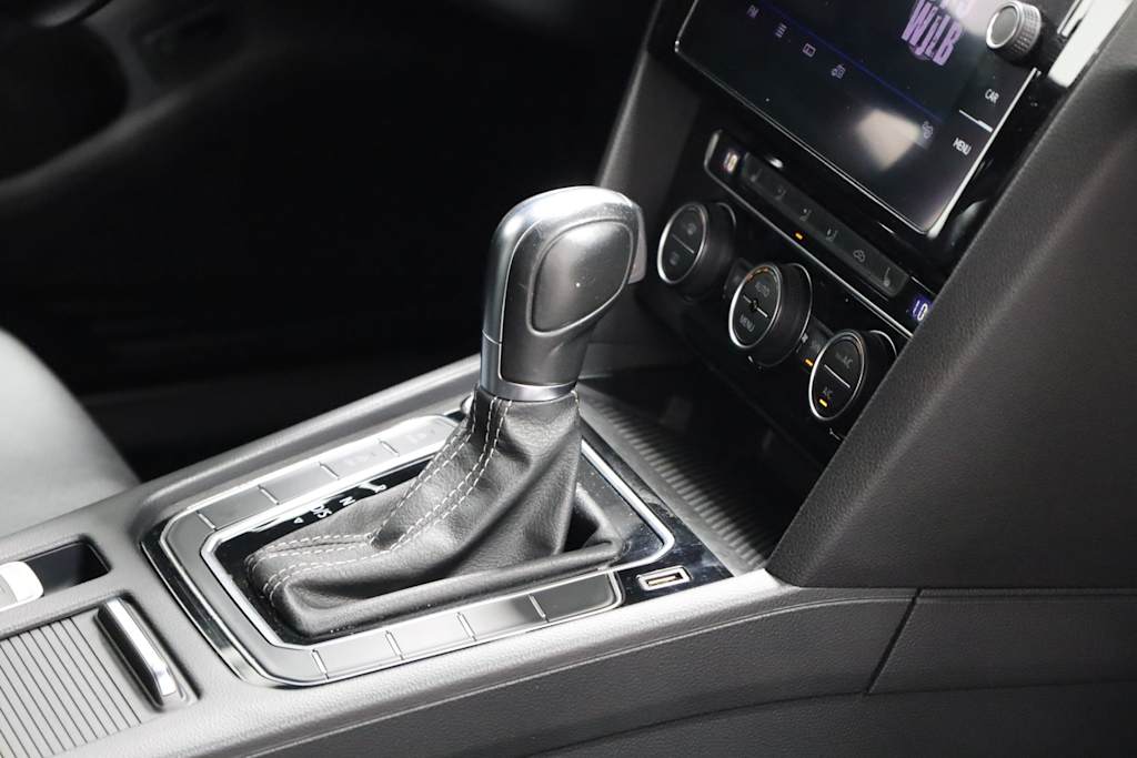 Thumbnail: 2019 Volkswagen Arteon - 17