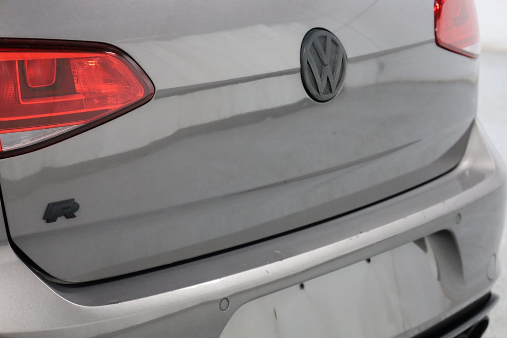 Thumbnail: 2017 Volkswagen Golf - 7