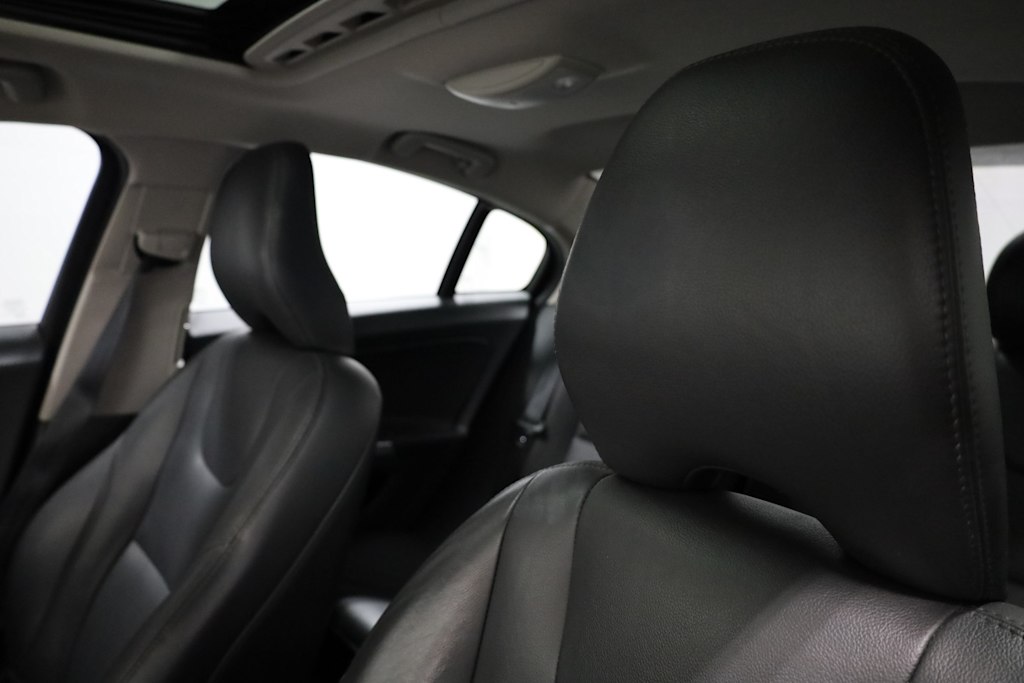 2015 Volvo S60 T5 11