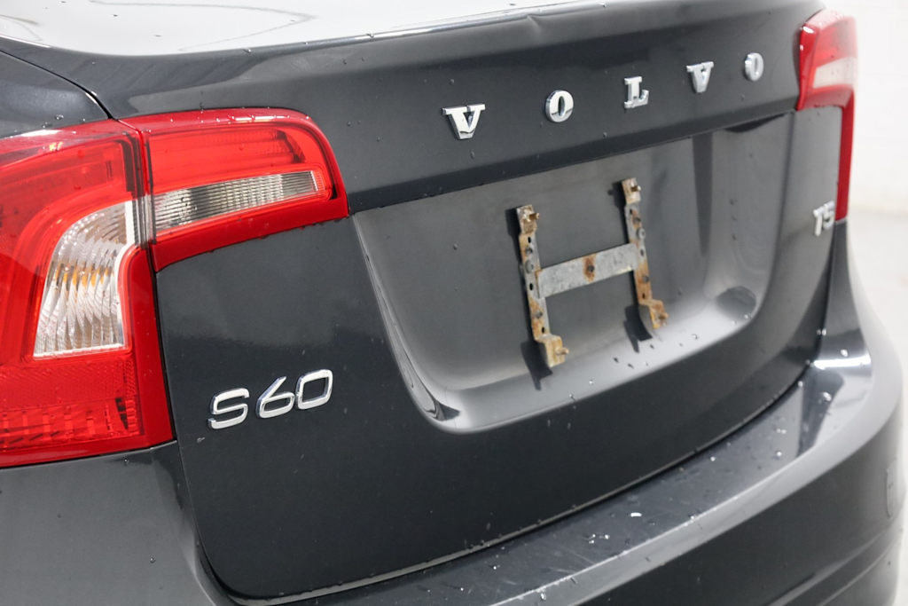 2015 Volvo S60 T5 21