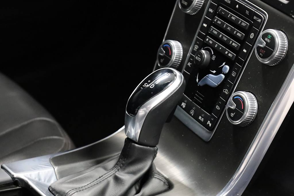 2015 Volvo S60 T5 28