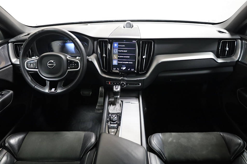 Thumbnail: 2018 Volvo XC60 - 15