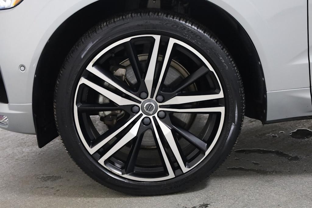 Thumbnail: 2018 Volvo XC60 - 41