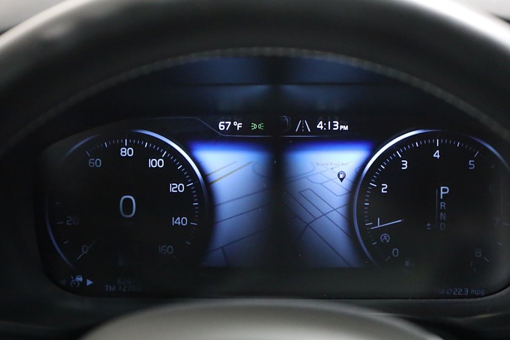 Thumbnail: 2018 Volvo XC60 - 18