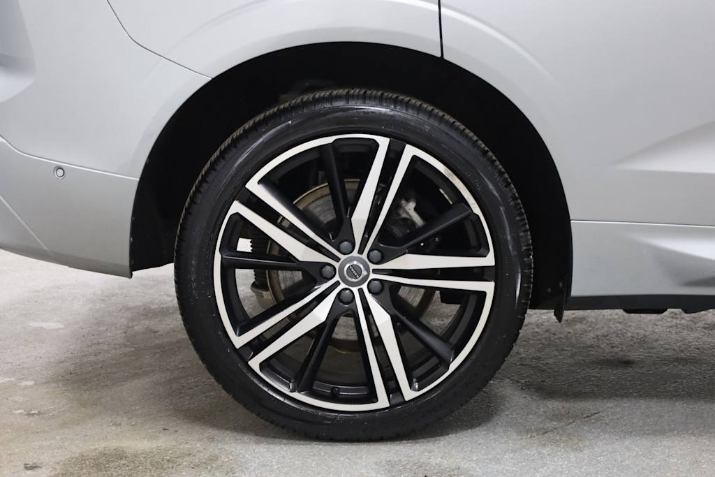 Thumbnail: 2018 Volvo XC60 - 39