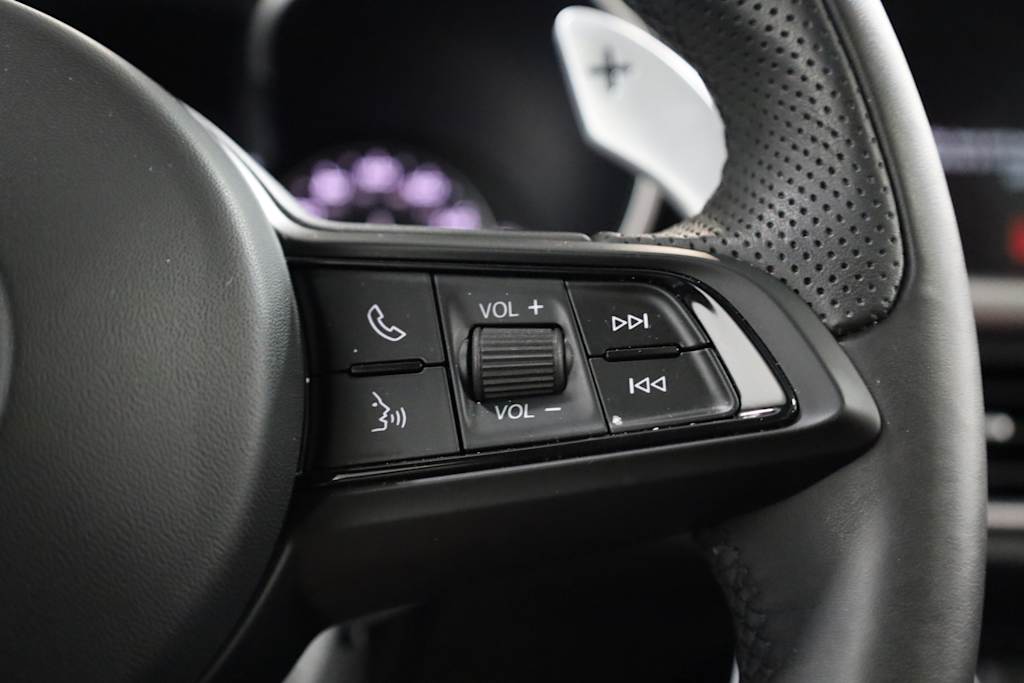 2023 Alfa Romeo Stelvio Ti 31