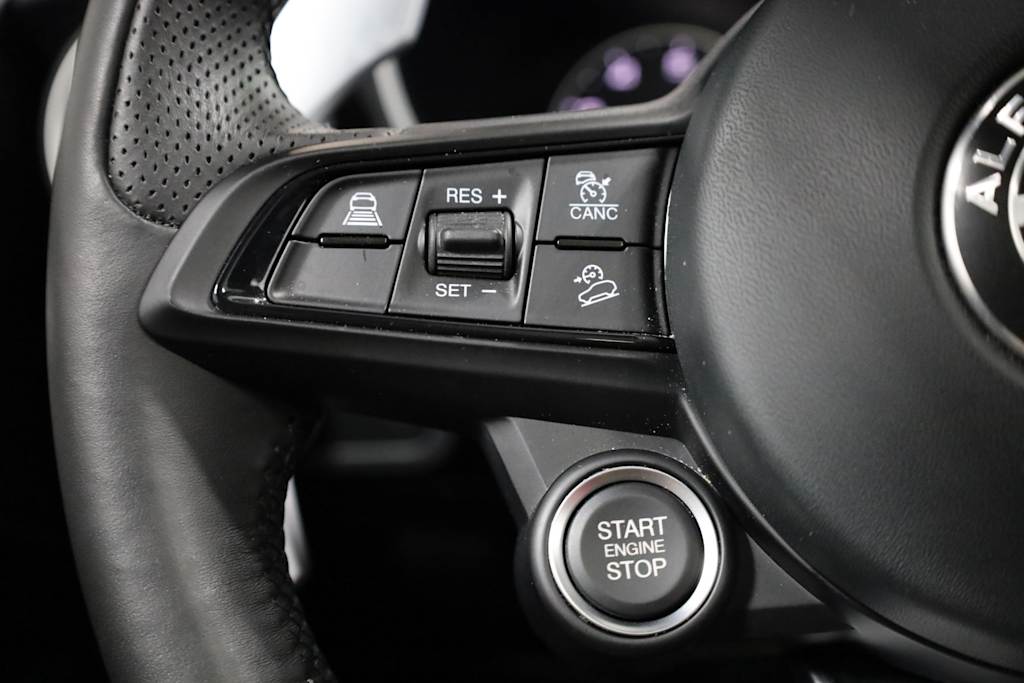 2023 Alfa Romeo Stelvio Ti 30