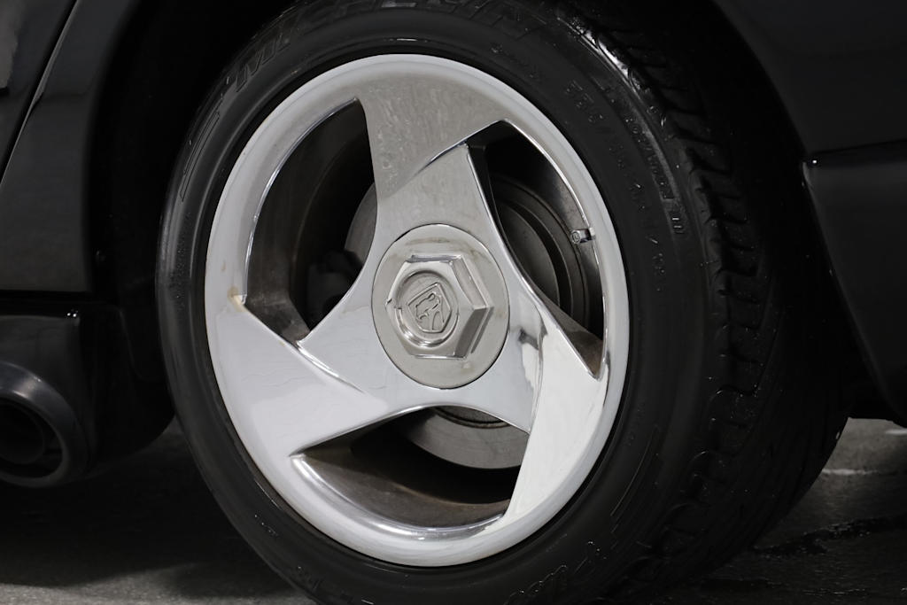 Thumbnail: 1994 Dodge Viper - 34