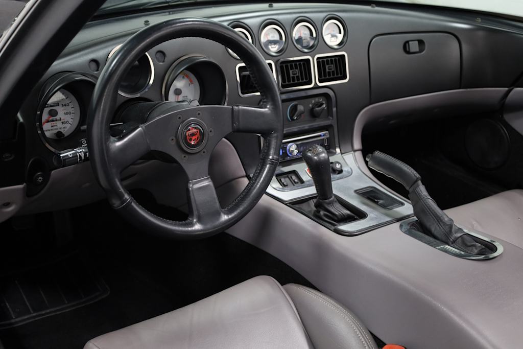 Thumbnail: 1994 Dodge Viper - 2