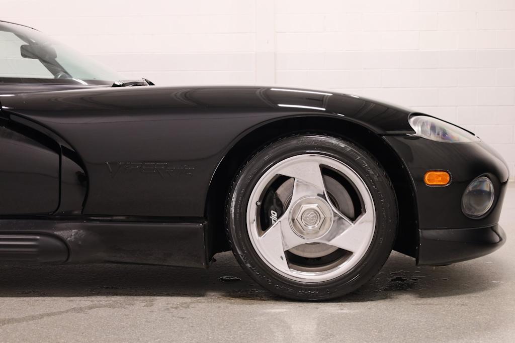 Thumbnail: 1994 Dodge Viper - 7