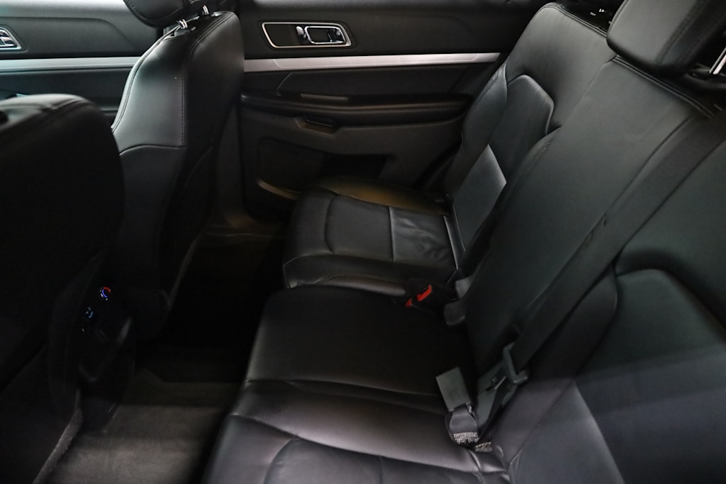 Thumbnail: 2017 Ford Explorer - 13