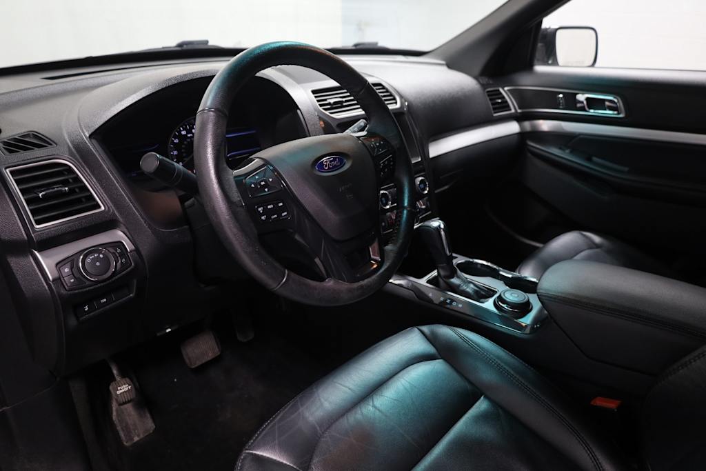 Thumbnail: 2017 Ford Explorer - 2