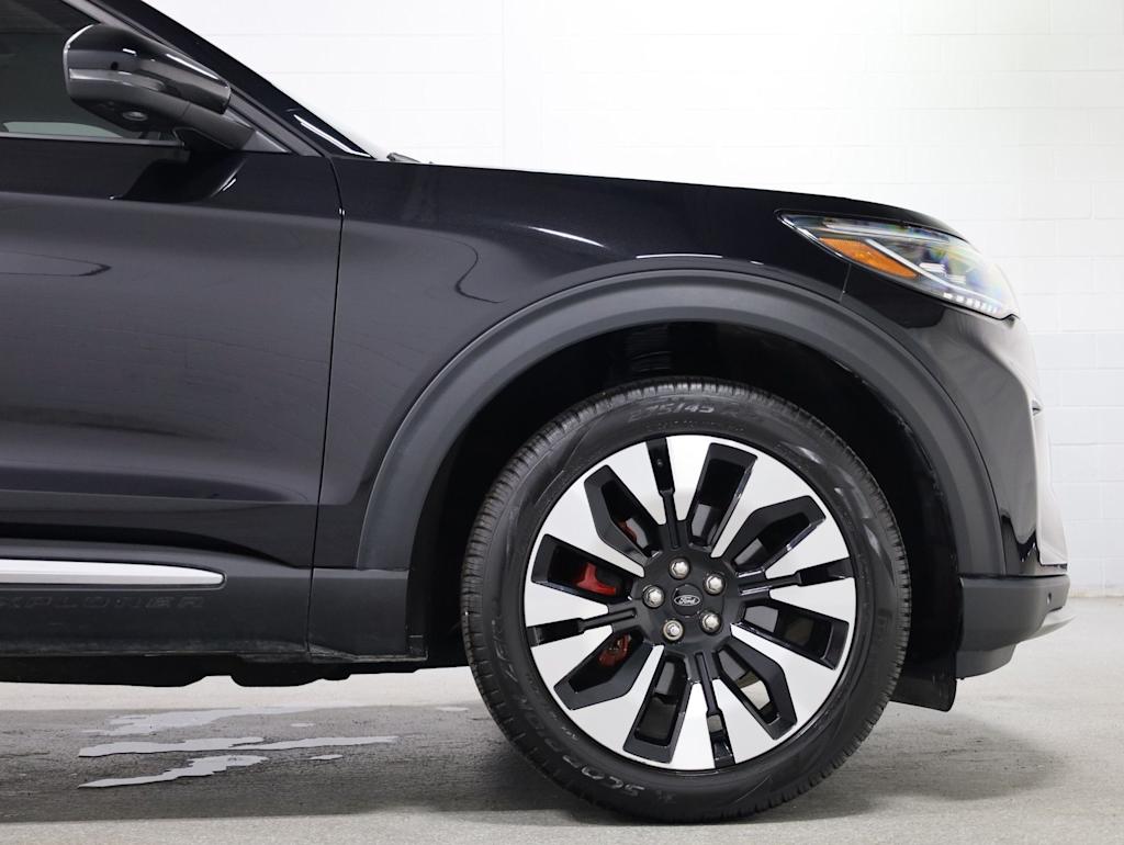 Thumbnail: 2025 Ford Explorer - 8