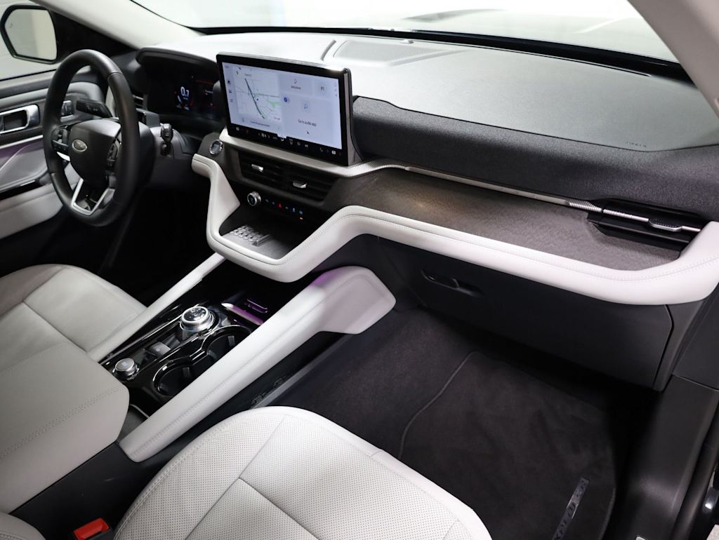 Thumbnail: 2025 Ford Explorer - 10