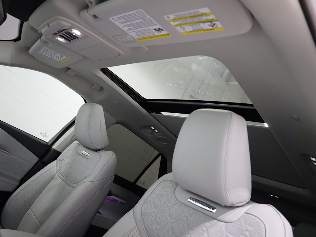 Thumbnail: 2025 Ford Explorer - 29