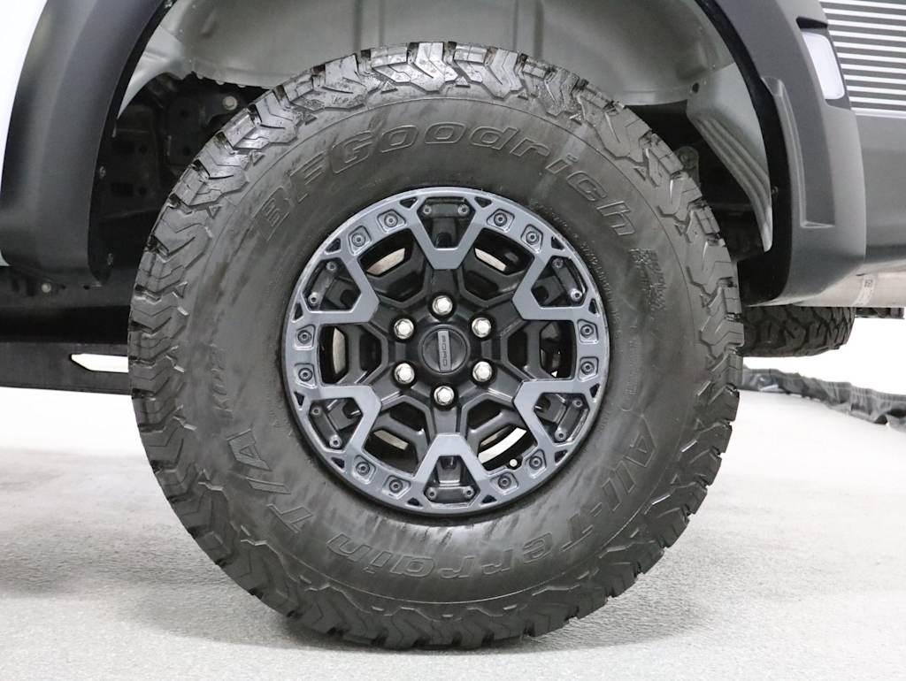 Thumbnail: 2025 Ford F-150 - 40
