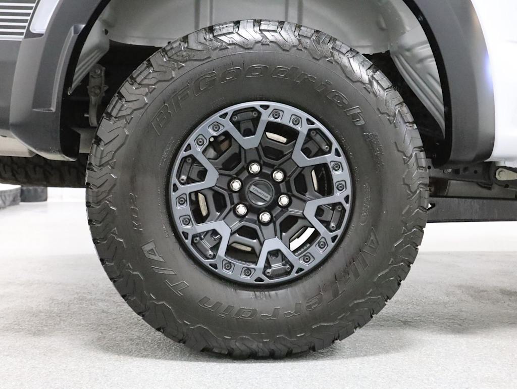 Thumbnail: 2025 Ford F-150 - 39