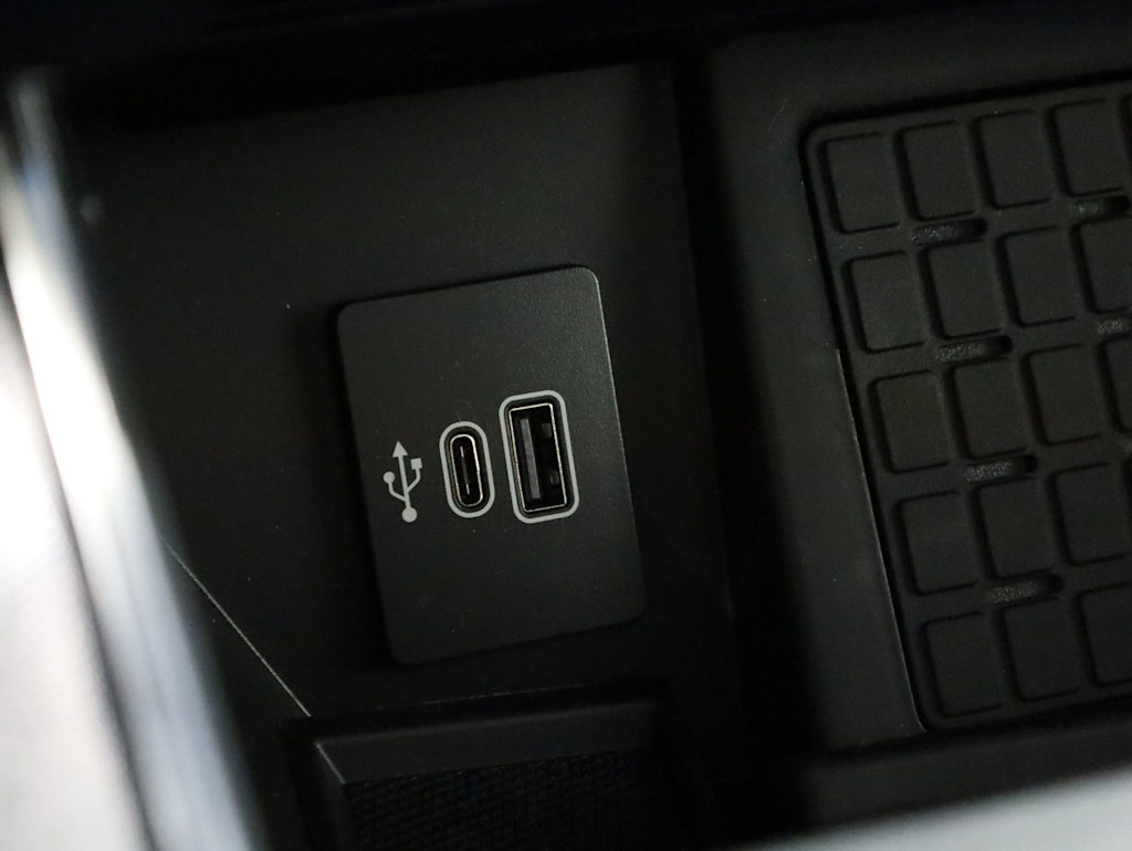 Thumbnail: 2025 Ford F-150 - 36