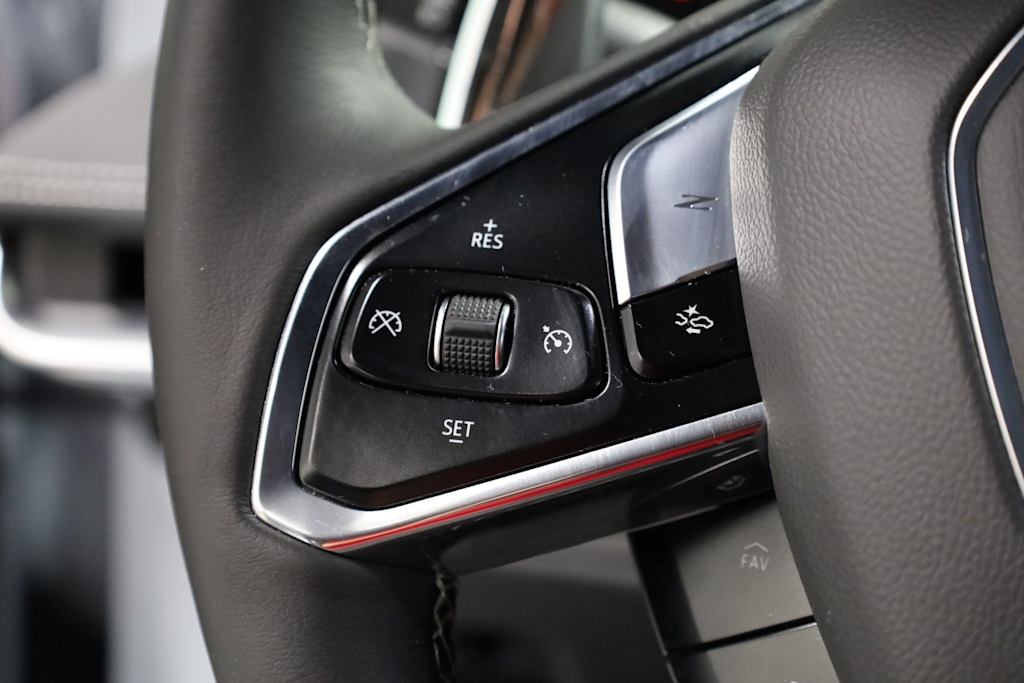 Thumbnail: 2024 Chevrolet Corvette - 28