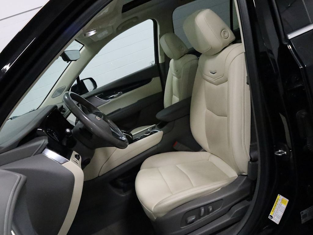 Thumbnail: 2020 Cadillac XT6 - 11