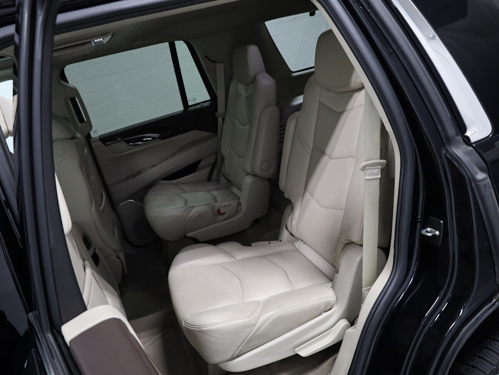 Thumbnail: 2016 Cadillac Escalade - 13