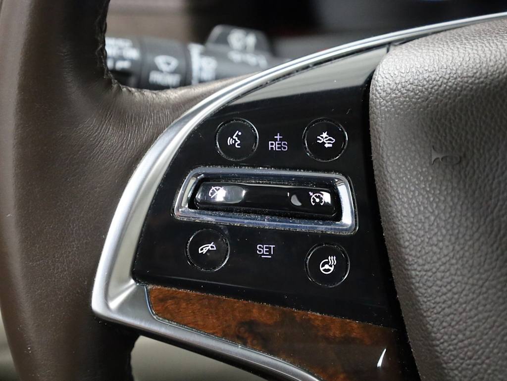 Thumbnail: 2016 Cadillac Escalade - 30