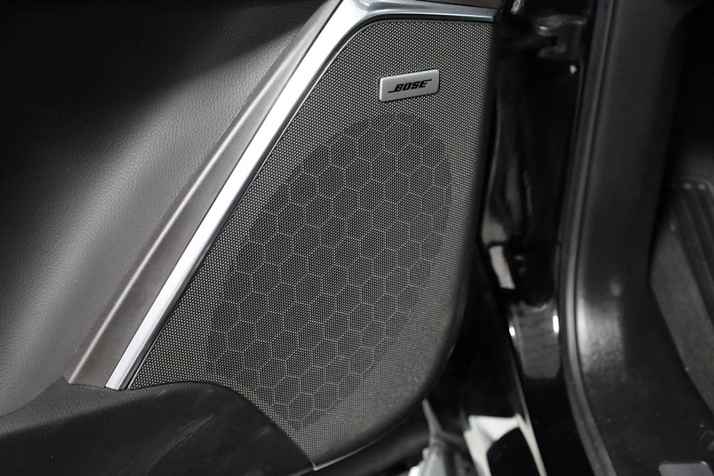 Thumbnail: 2018 Cadillac Escalade - 27