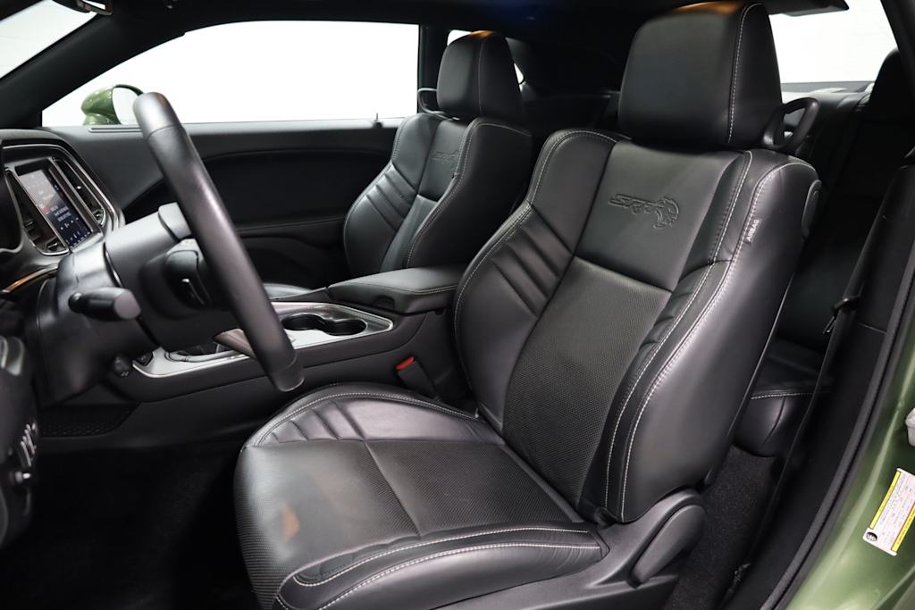 Thumbnail: 2018 Dodge Challenger - 10