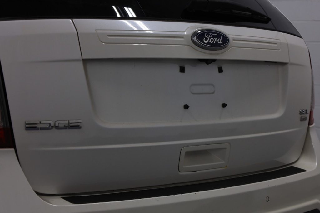 2014 Ford Edge SEL 24