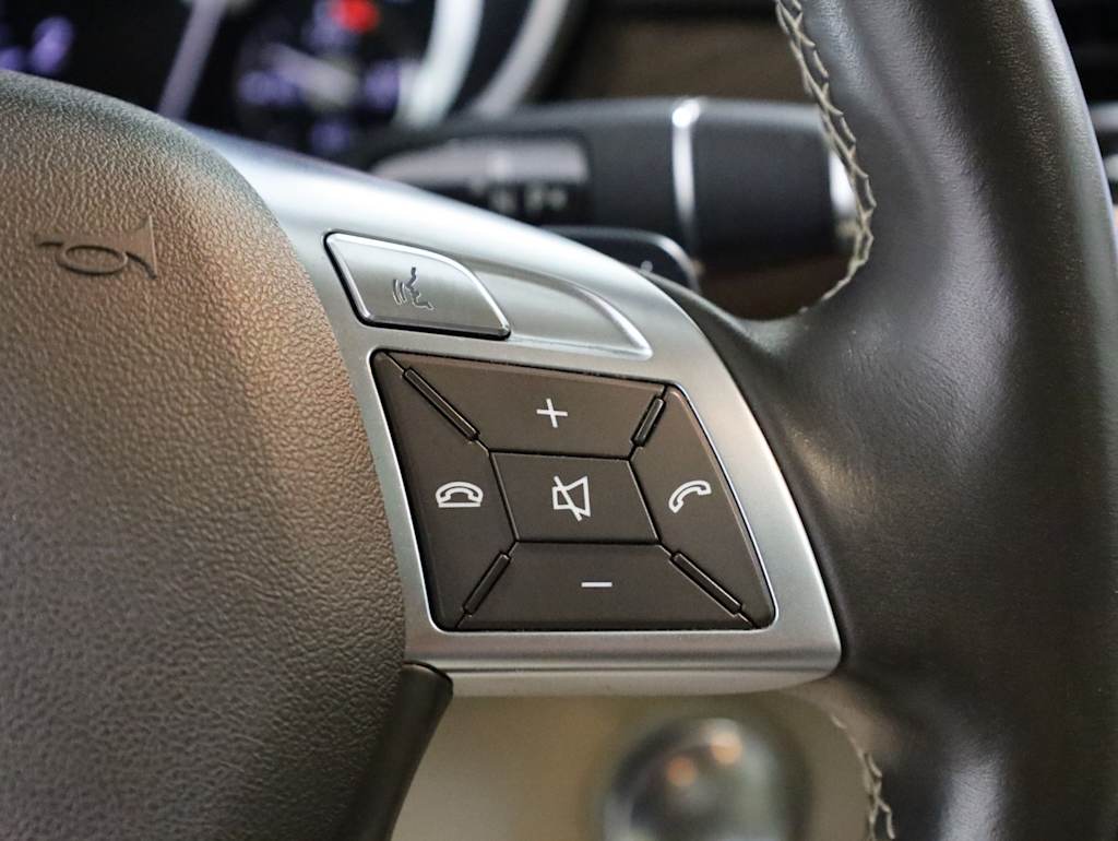 Thumbnail: 2013 Mercedes-Benz M-Class - 31