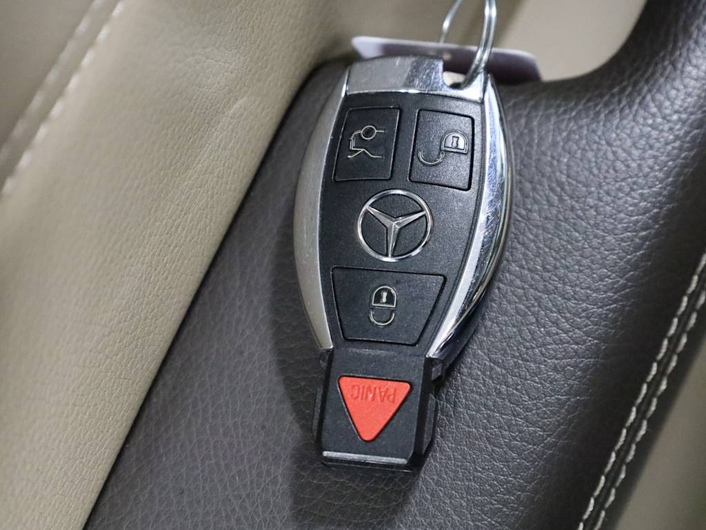 Thumbnail: 2013 Mercedes-Benz M-Class - 40