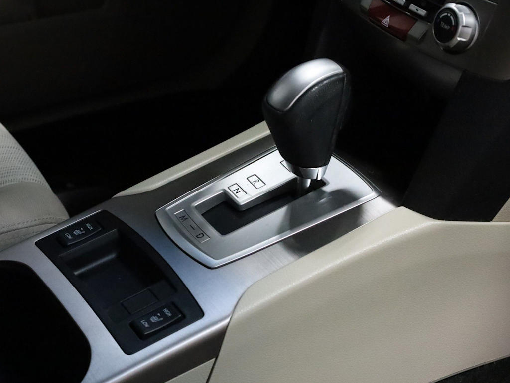 Thumbnail: 2014 Subaru Outback - 16