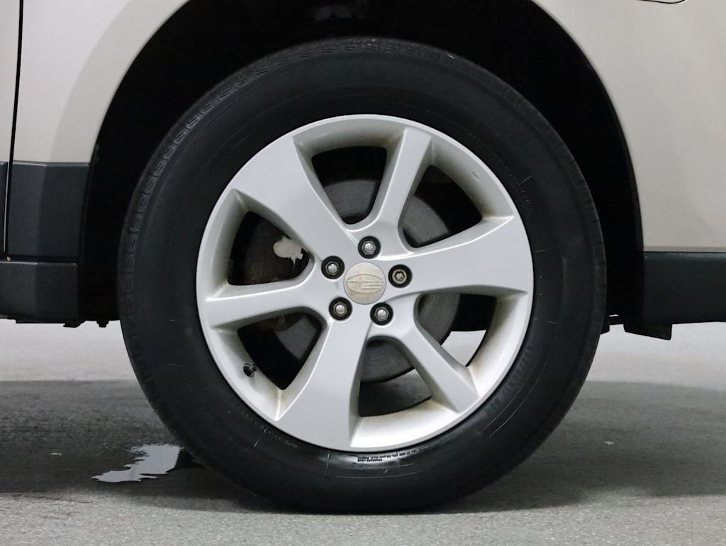 Thumbnail: 2014 Subaru Outback - 24
