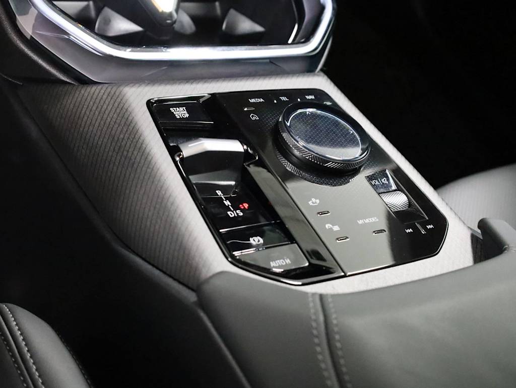 Thumbnail: 2025 BMW X3 - 17