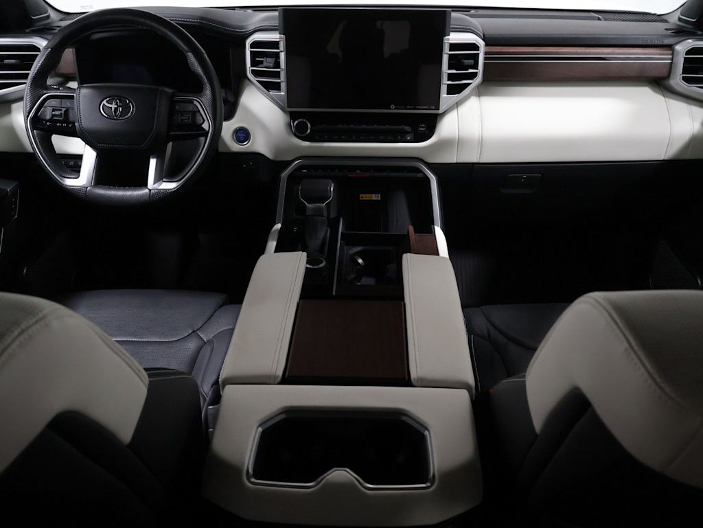 Thumbnail: 2024 Toyota Sequoia - 14