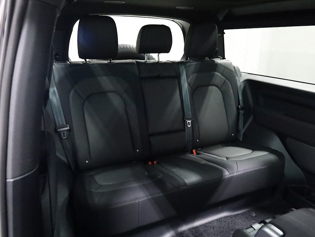 Thumbnail: 2023 Land Rover Defender - 37