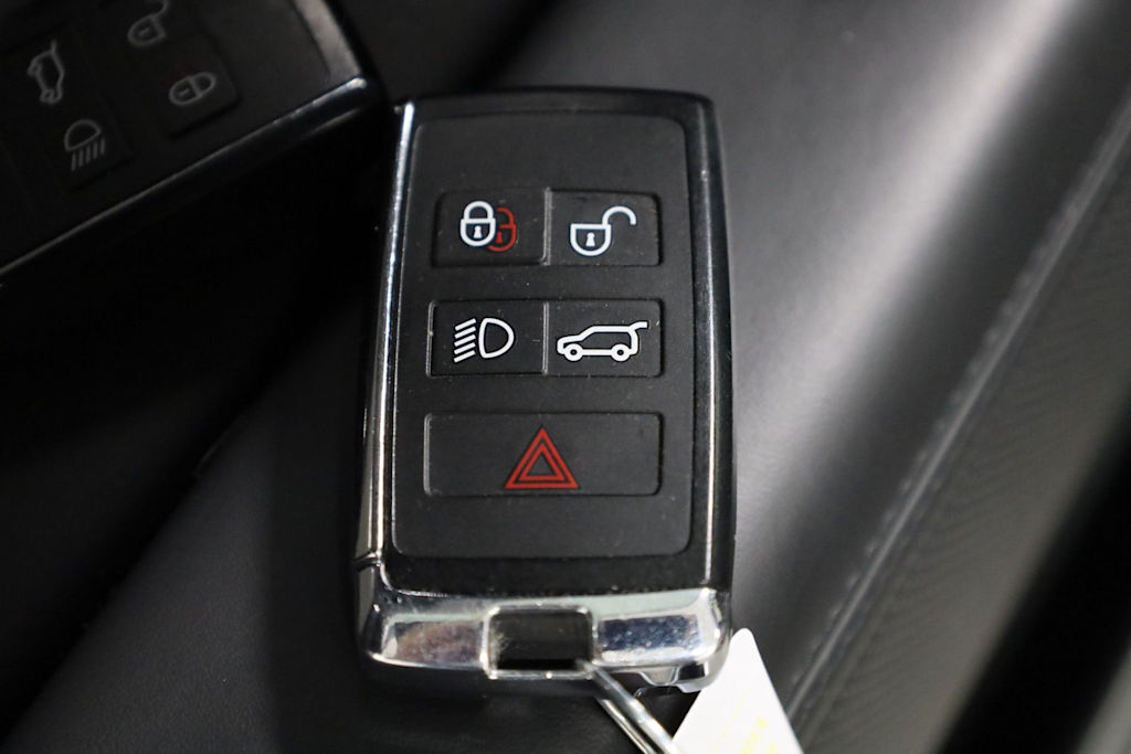 Thumbnail: 2019 Land Rover Range Rover - 42