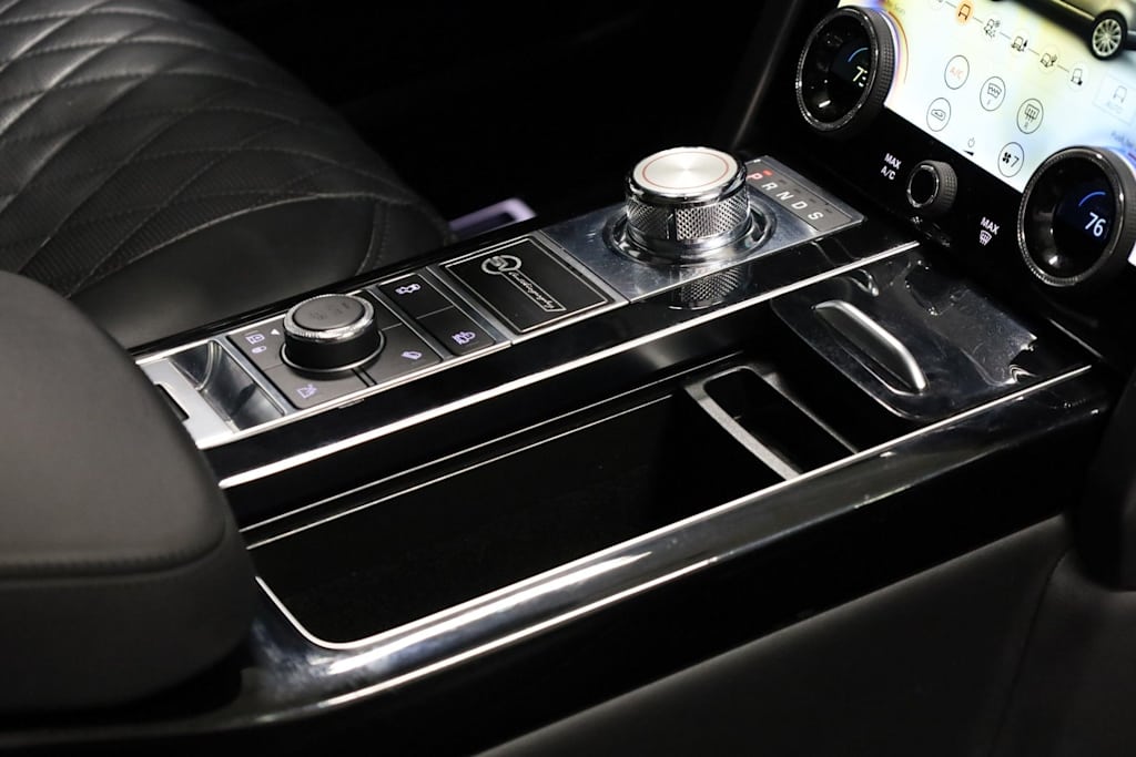 Thumbnail: 2019 Land Rover Range Rover - 29