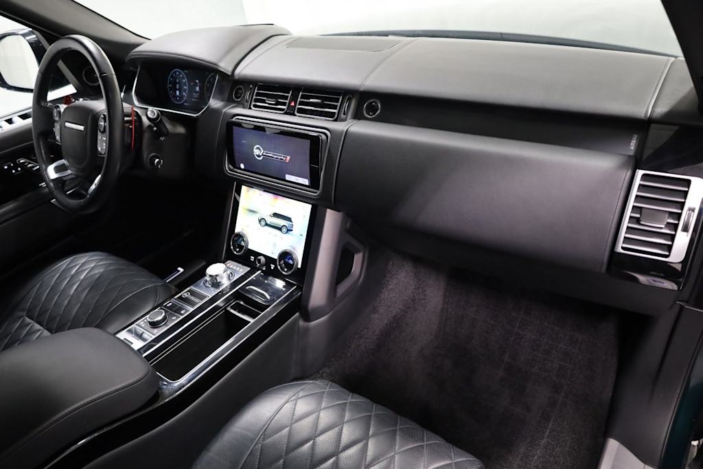 Thumbnail: 2019 Land Rover Range Rover - 10