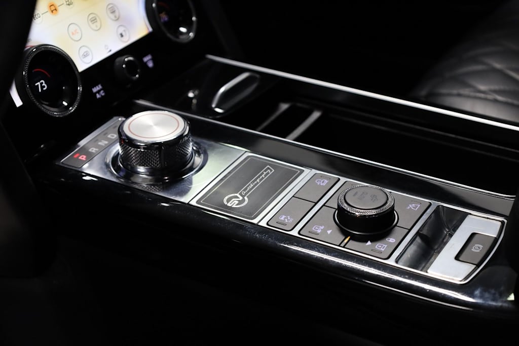 Thumbnail: 2019 Land Rover Range Rover - 17