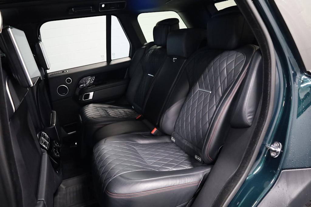 Thumbnail: 2019 Land Rover Range Rover - 37