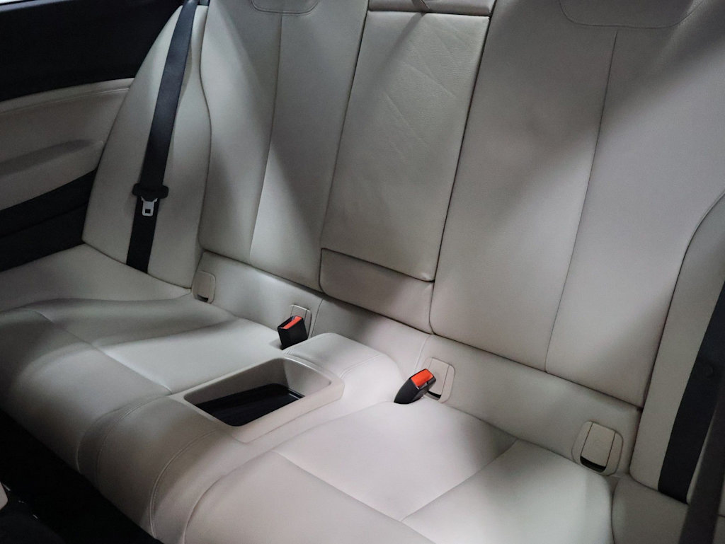 Thumbnail: 2015 BMW 2 Series - 12