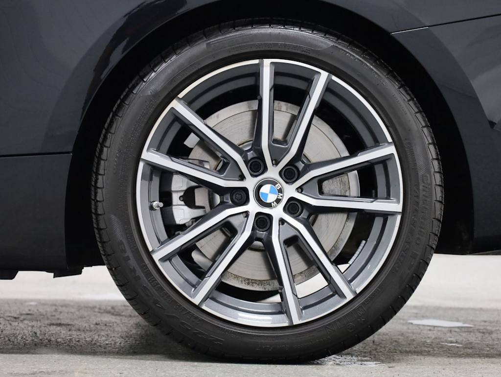 Thumbnail: 2024 BMW 4 Series - 38