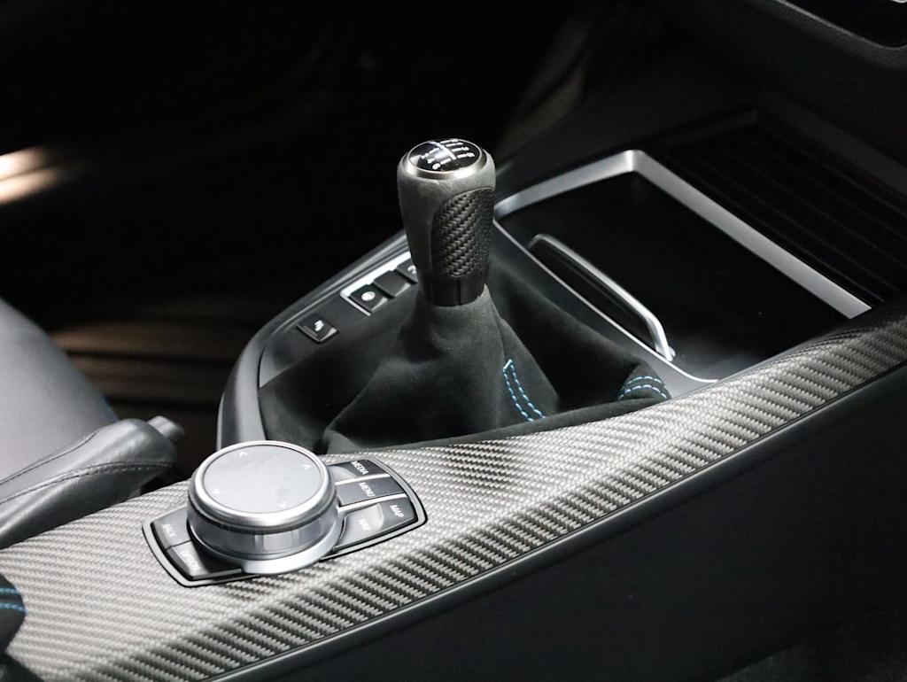 Thumbnail: 2019 BMW M2 - 16