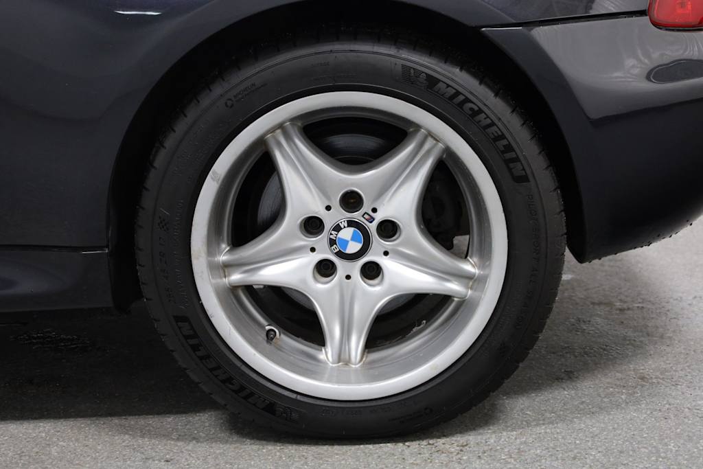 Thumbnail: 1999 BMW Z3 - 30