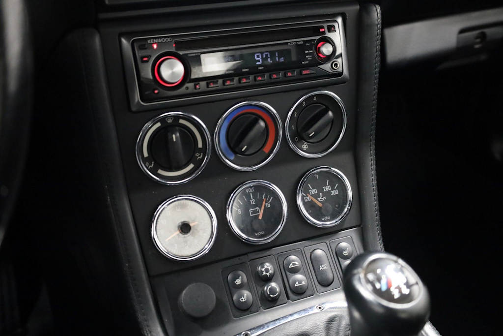 Thumbnail: 1999 BMW Z3 - 28