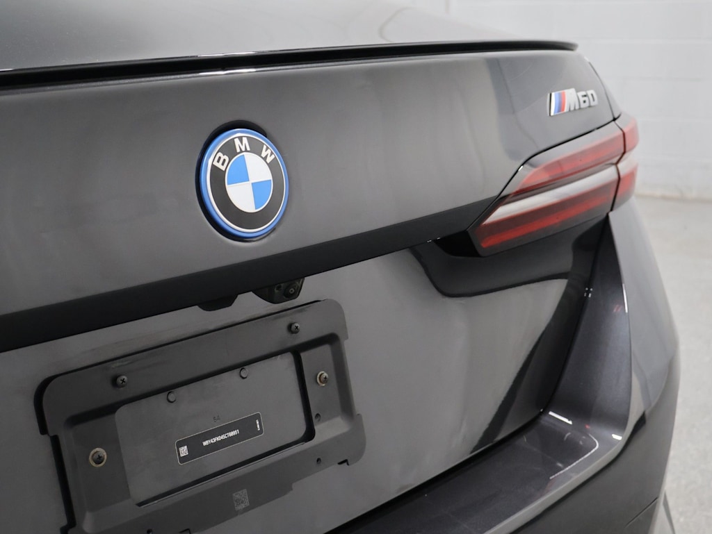 Thumbnail: 2025 BMW i5 - 20