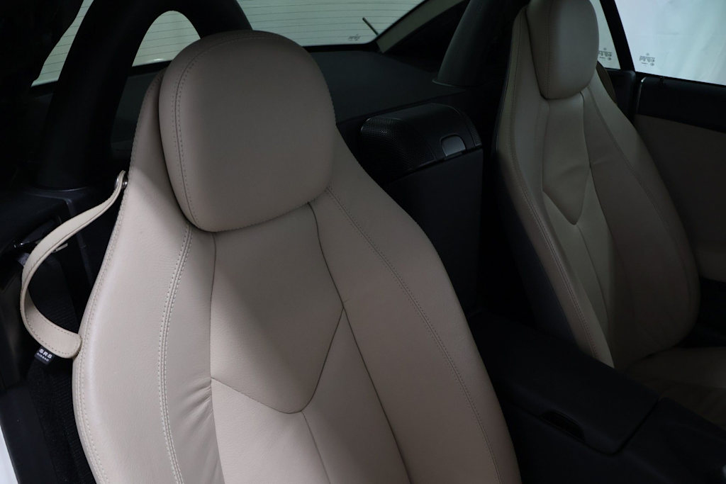 Thumbnail: 2009 Mercedes-Benz SLK - 24