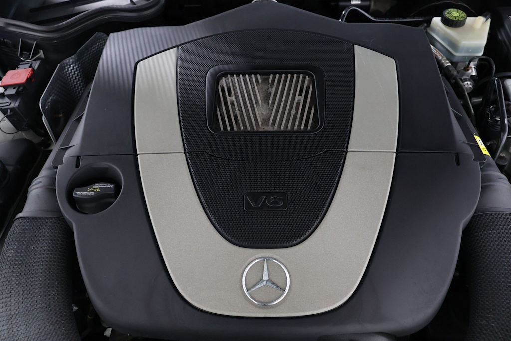 Thumbnail: 2009 Mercedes-Benz SLK - 32